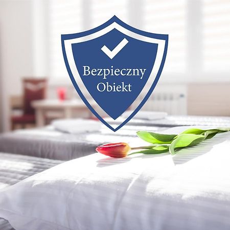 Noclegi Sebastian W Centrum Ustrzyki Dolne Esterno foto